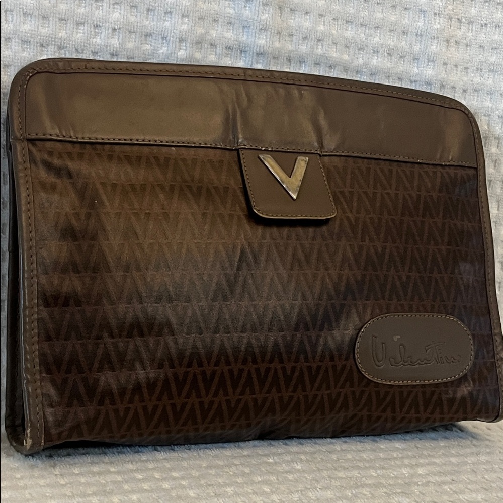 Mario Valentino Clutch - Picture 3 of 12